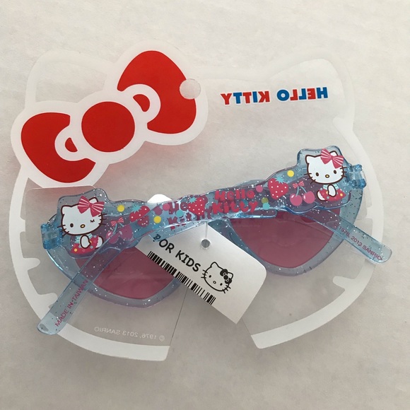Hello Kitty Child Sunglasses - Picture 2 of 2